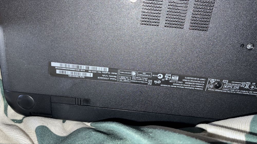 Hp 15,6 AMD A8-6410 8gb озу SSD 512 гб