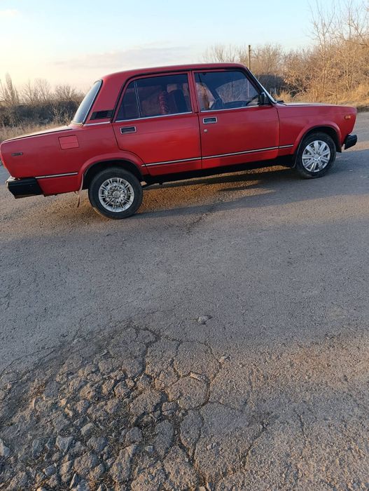 Продам   ВАЗ 2107 ....