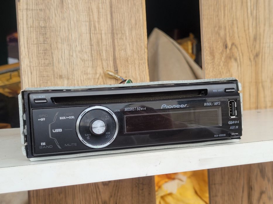 Mocne Radio Samochodowe USB CD MP3 AUX Pioneer DEH-4000UB Lubin