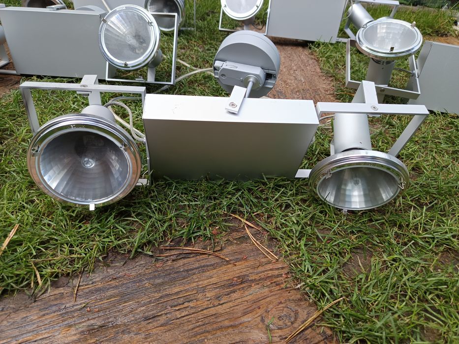 Lampy aluminiowe halogenowe-led