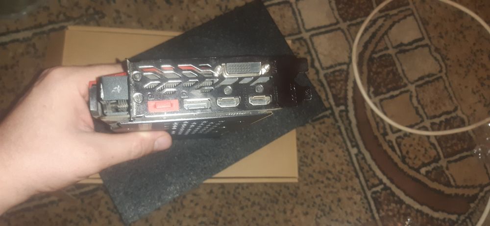 Видиокарта  Radeon RX 580  Gaming x 4 гб