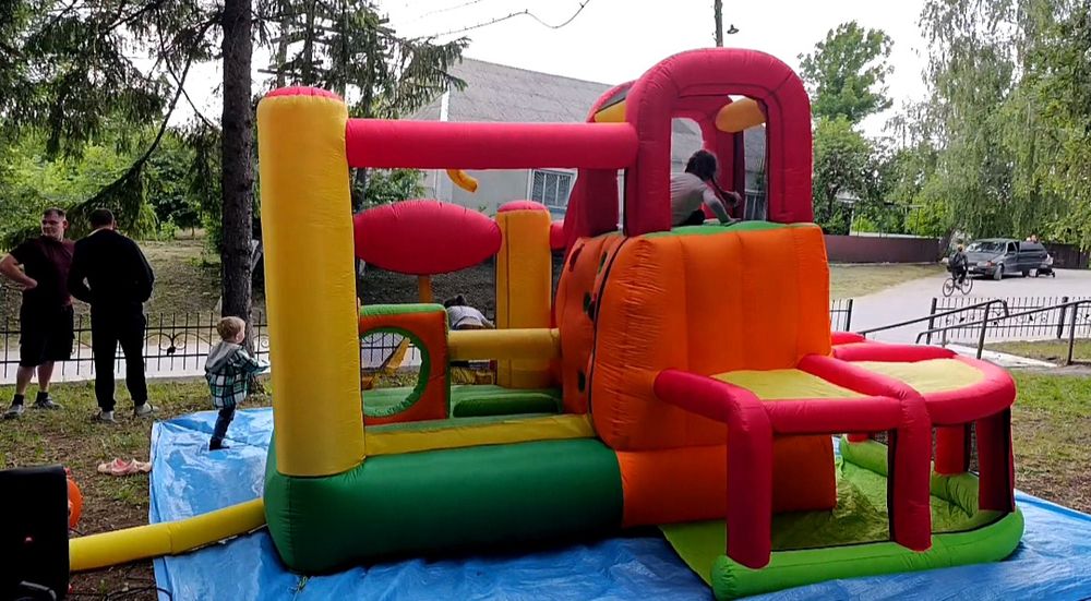 Продам три батута серії Happy Hop