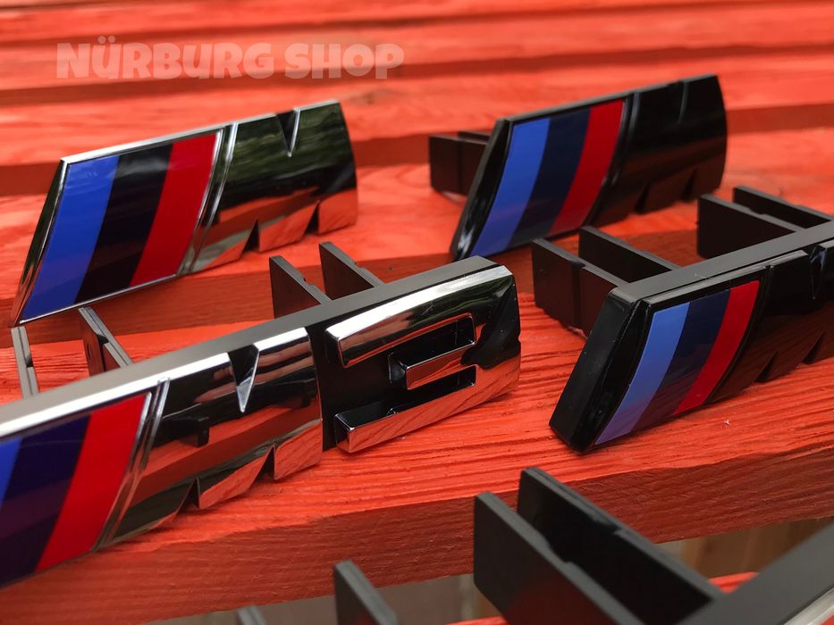 Шильдик в решетку радиатора BMW M3 M5 M эмблема М3 М5 БМВ