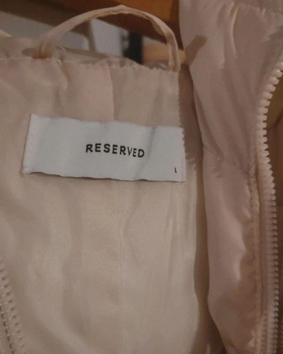 NOWA Jasnobeżowa Kurtka Pikowana Reserved – Rozmiar L