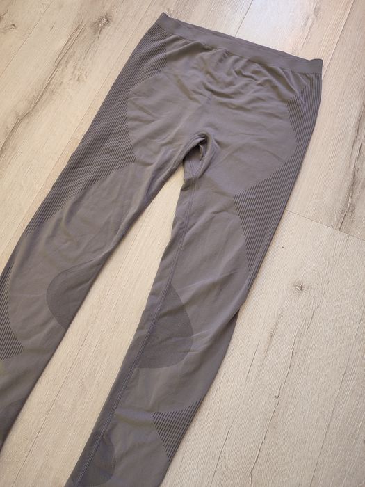 Спортивні лосини та топ (костюм)