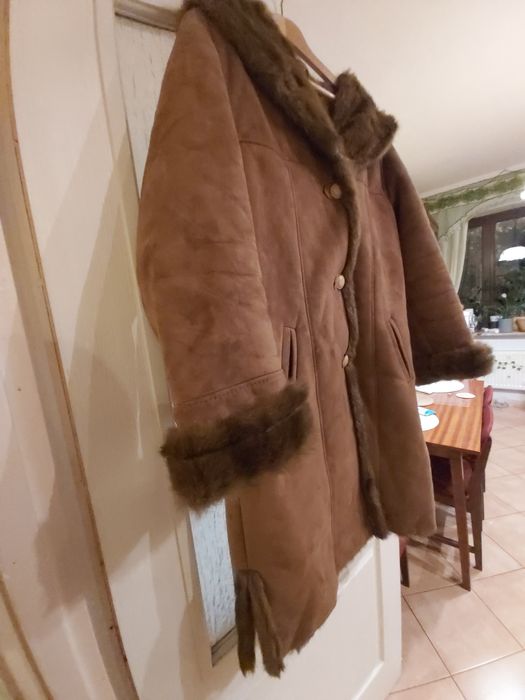 Kozuch damski .jasny brąz