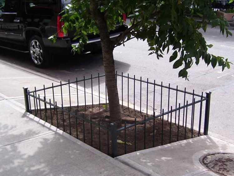 Оградки от 650грн/ м погонный. Оградки на кладбище. Лавочки. Столы. .