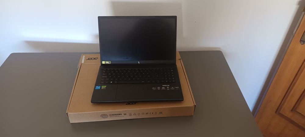 Vendo ACER NITRO  V15 - 16 Gigas + NVidia 8G