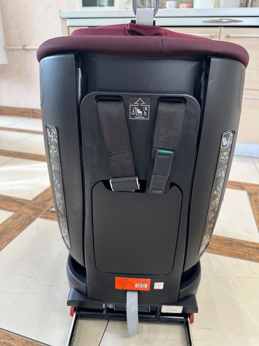 Автокрісло Britax-Romer Trifix2 i-Size від 9 місяців до 4 років