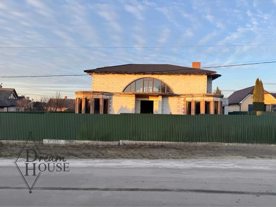 Продаж незавершеного будівництва житлового будинку