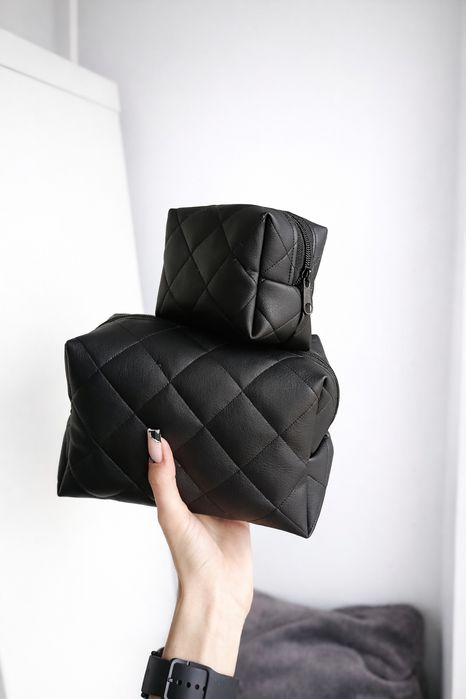 Kosmetyczka handmade z ekoskóry usztywniana podróżna organizer