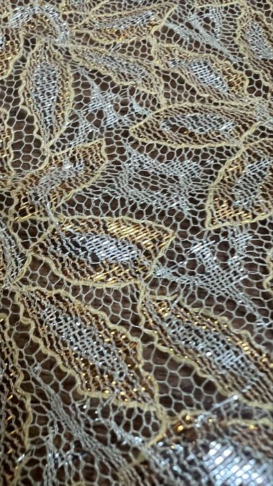 Złota apaszka ażurowa bal kistium karnawał