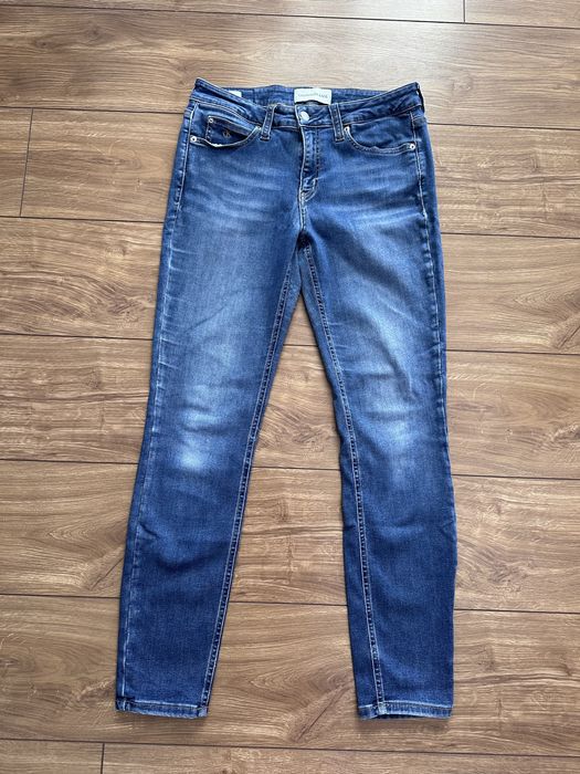 Spodnie CK jeansy Mid Rise Skinny rozmiar 30/30