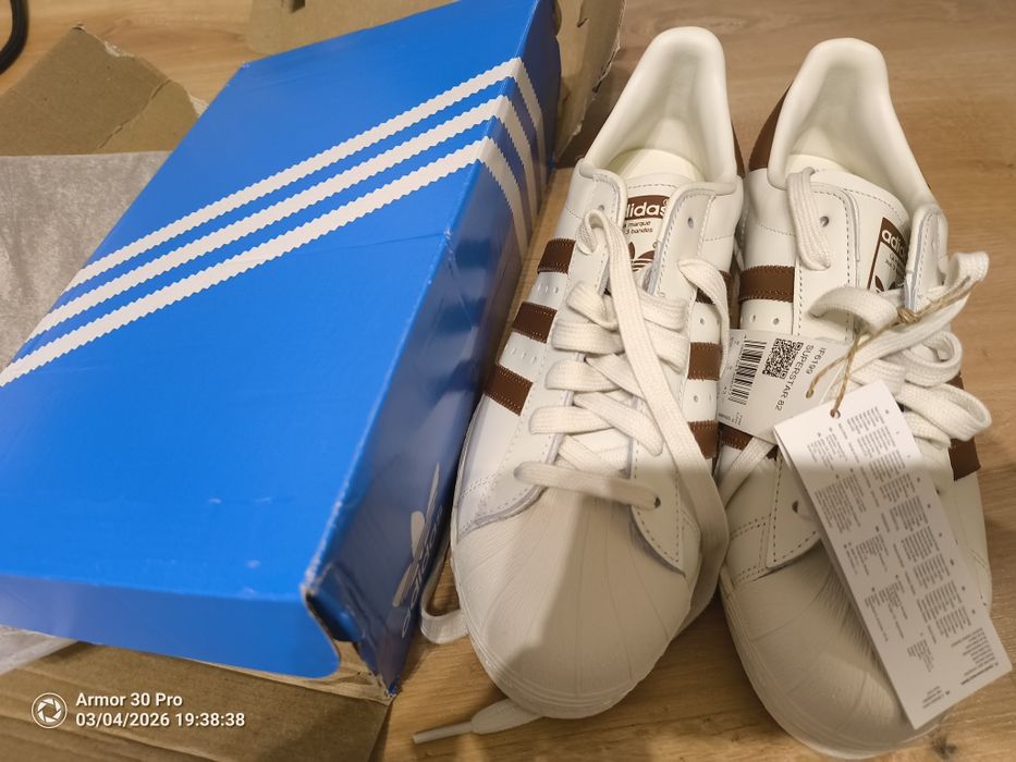 Adidas Superstar 82 – nowe z metką – rozmiar 43 1/3