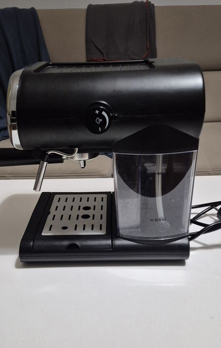 ekspres do kawy marki Silvercrest