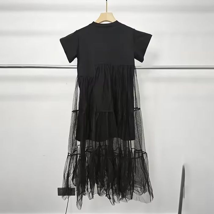 Елегантна сукня-футболка від TWOTWINSTYLE Patchwork Mesh