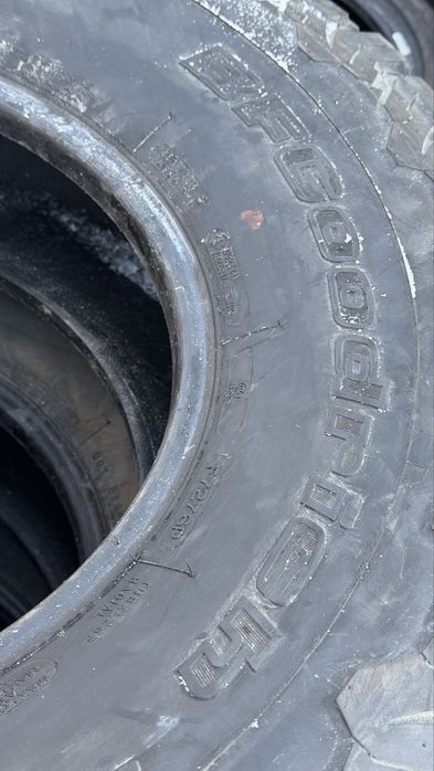 315/70/17 BF Goodrich ALL- Terrain T / A KO 2