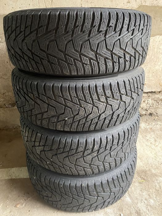 Шины колеса Субару Форестер 215/60 R16
