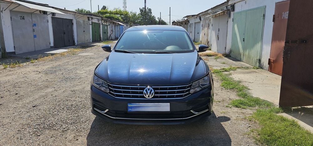 VOIKSWAGEN B8 Passat 2017