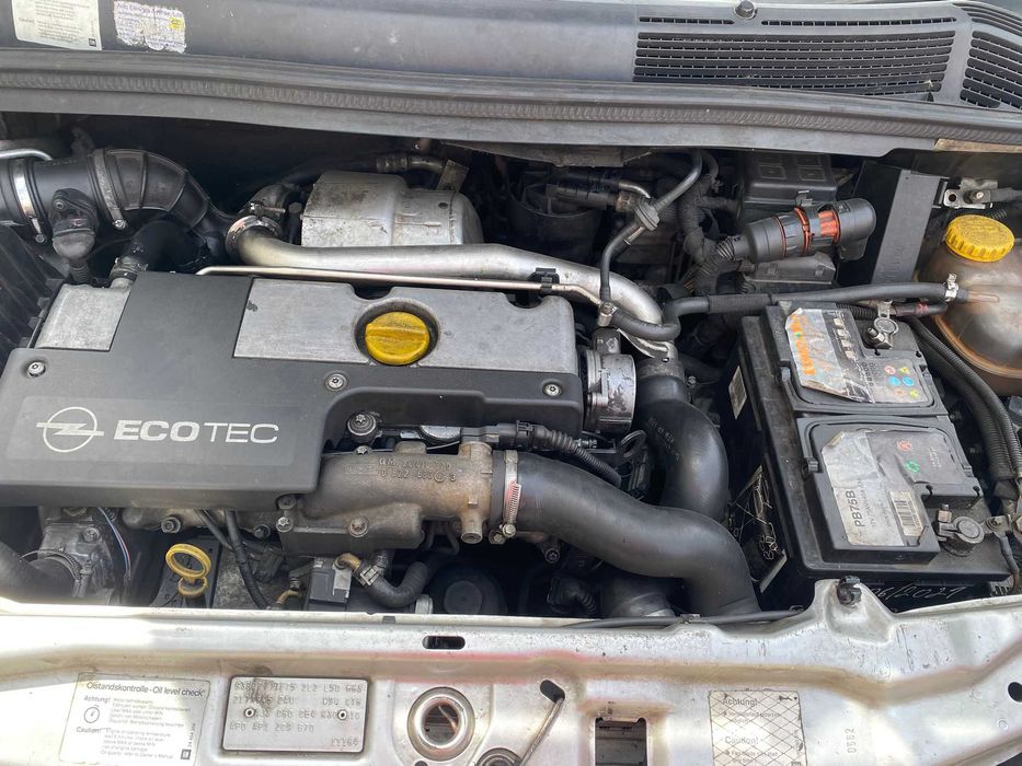 Opel Zafira 2.2 tdi 7 lugares