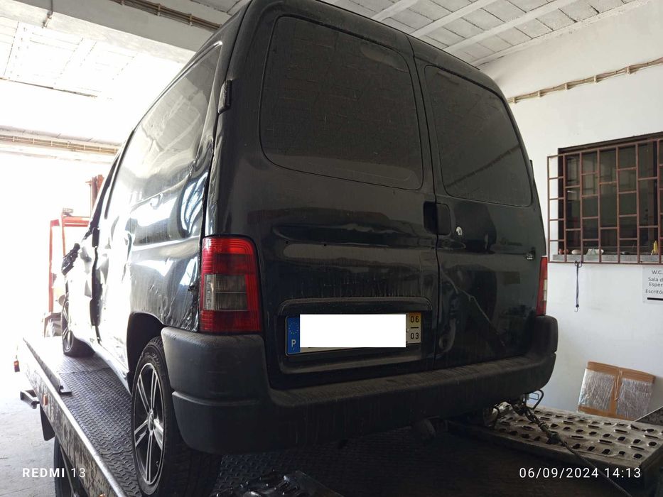 Para peças Citroen Berlingo First Van 2.0 HDI 90 ano 2006