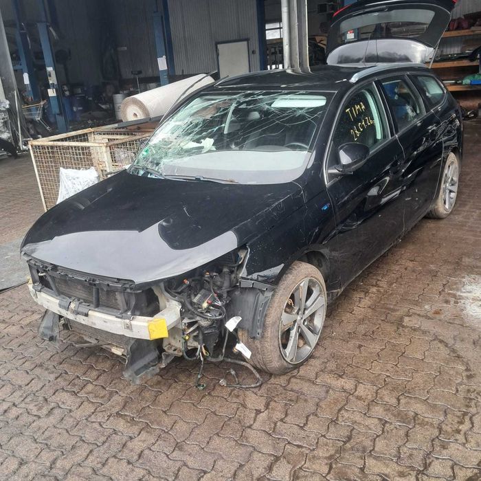 Розбірка Peugeot 308 2 T9  Універсал Розборка Шрот 2013 1.5 Дизель Авторозбірка Запчастини Автозапчастини Деталі Авторозборка Запчасти