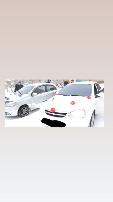 Свадебные украшения на машину