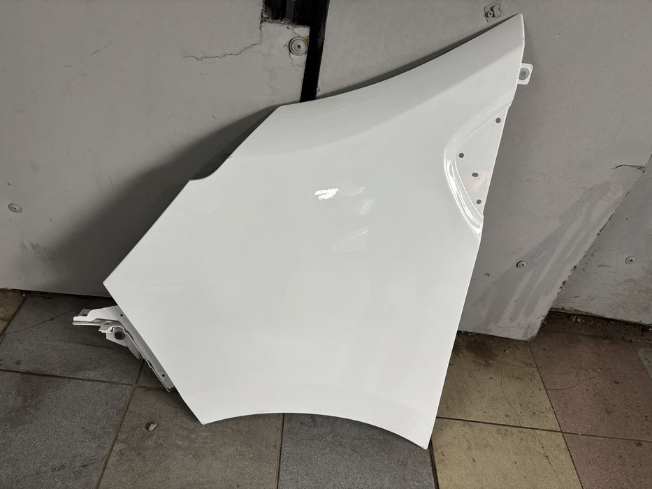 Błotnik lewy Renault Trafic III lift, IV, z mocowaniem