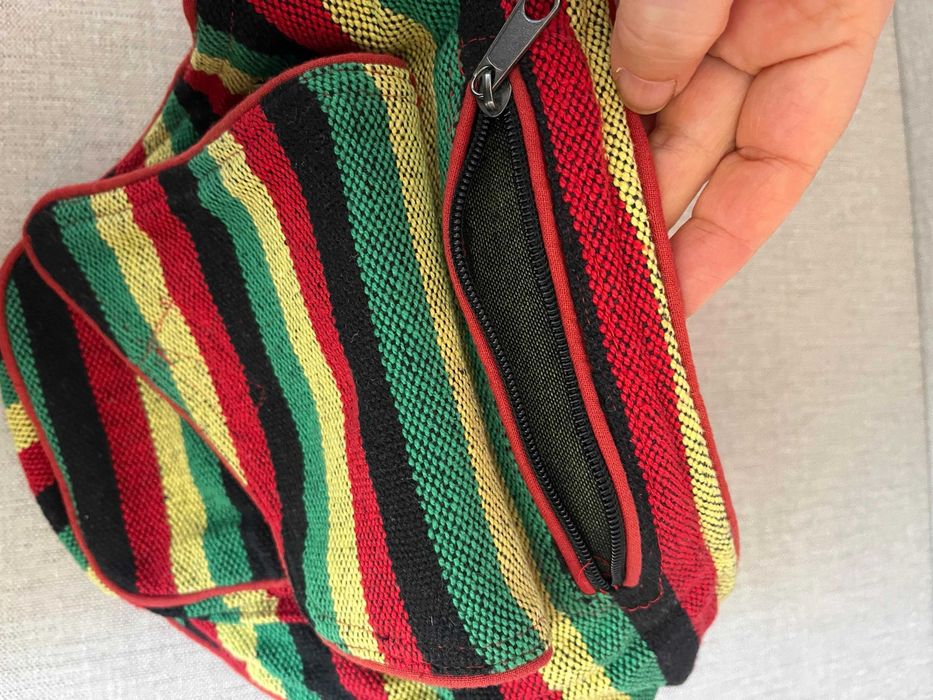 Bolsa Cintura Prática | Cores Rastafari | Múltiplos Bolsos