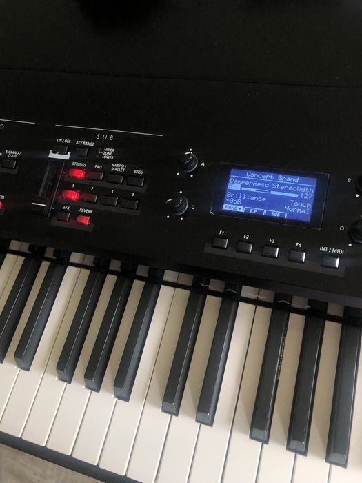 Sprzedam Kawai MP11