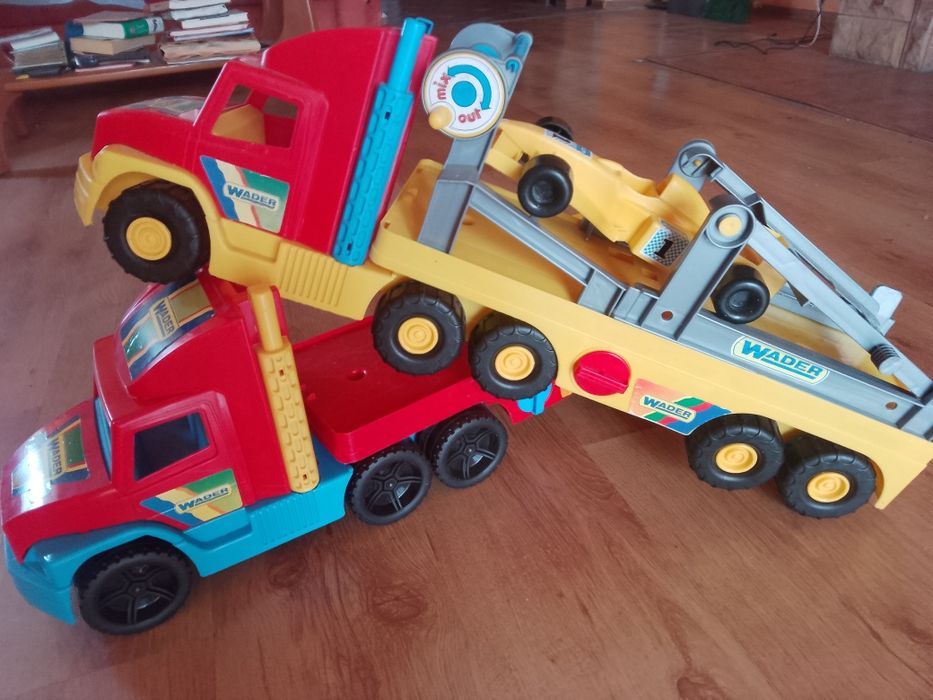 Ciężarówki firmy Wader