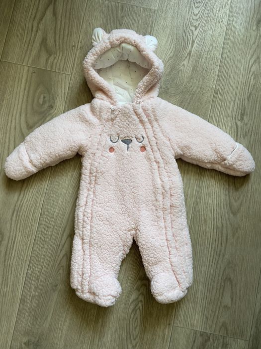 Зимний  комбинизон на девочку