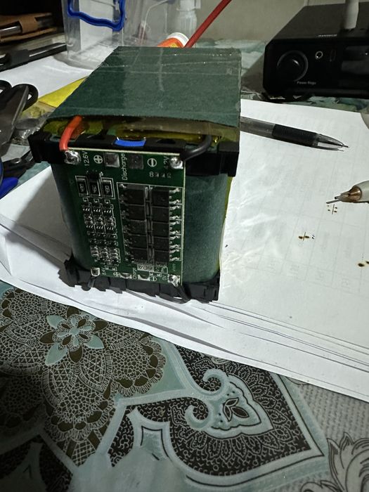 Акумулятор 12 в, 21700