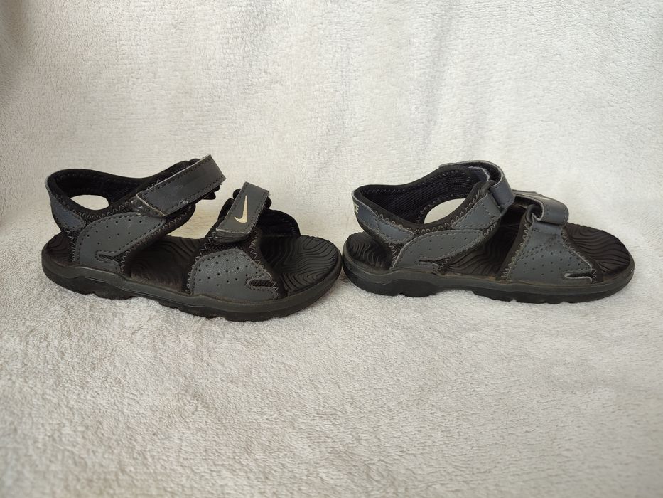Sandały sandałki Nike 25