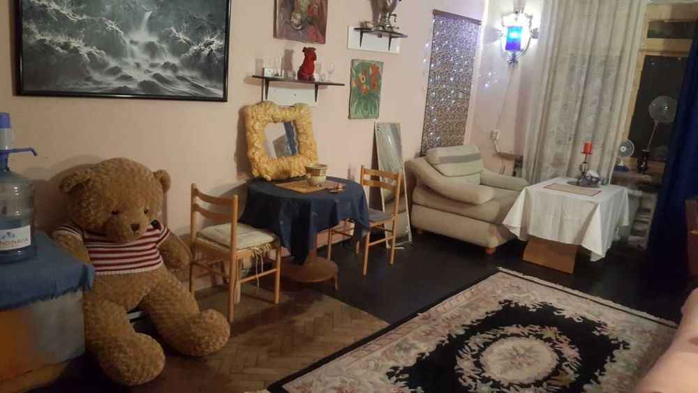 В центре сдается комната для девушки без посредников