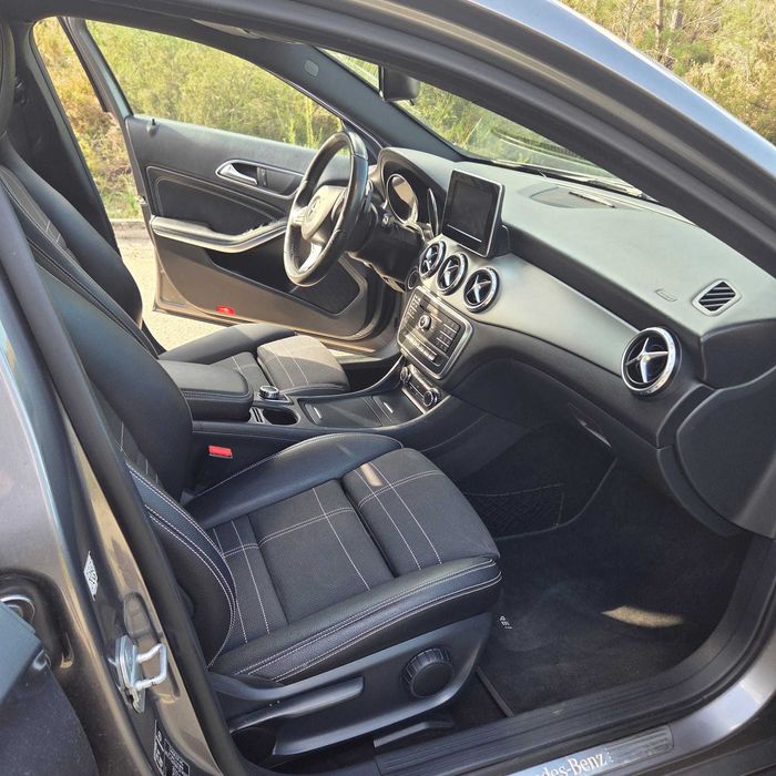 Mercedes GLA 200 Ano 2016- 136cv- Possibilidade de Crédito