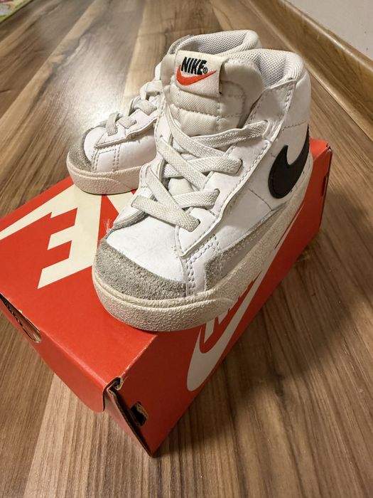 Кроссовки детские Nike