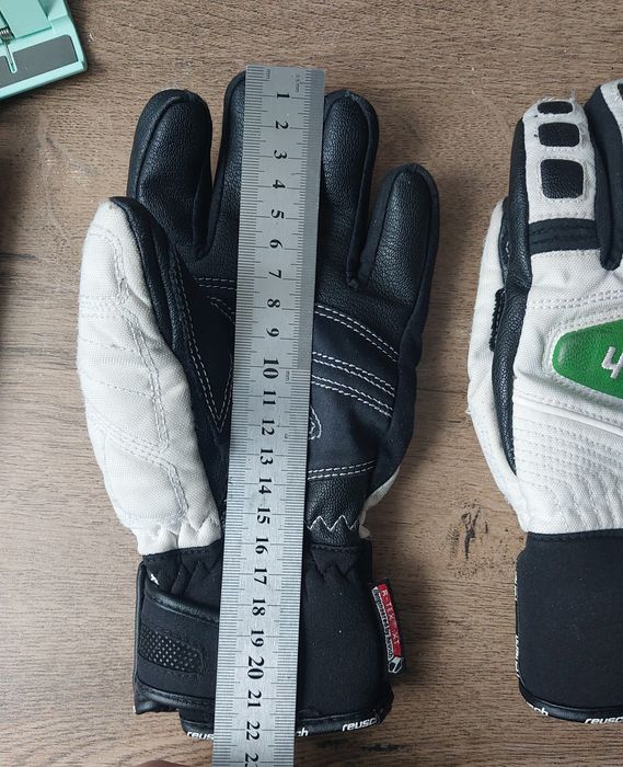 Перчатки подростковые