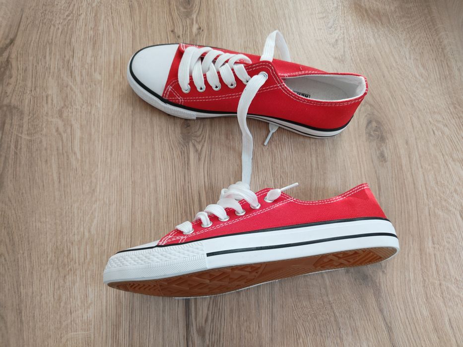 Tenisówki trampki r.39 nowe