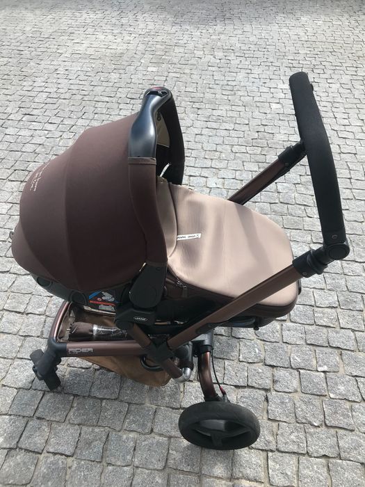 Carrinho de bebé64740799057410123