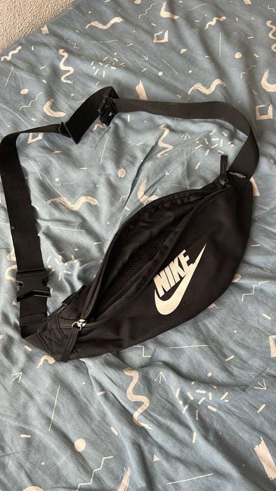 Bolsa da Nike de cintura