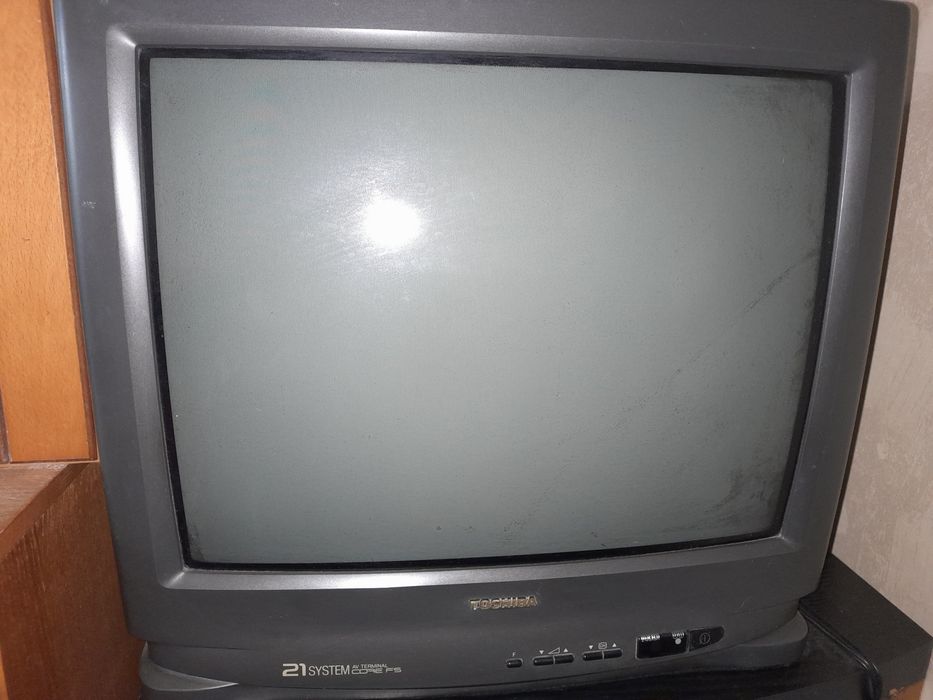 Продам телевізор