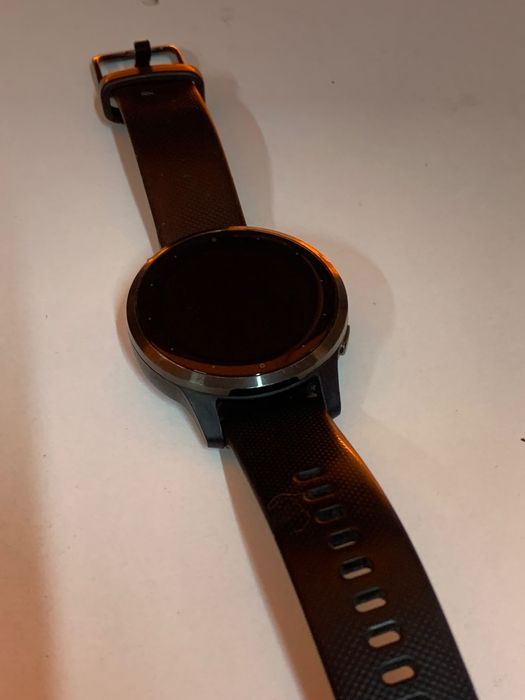 Garmin vivoactiv 4s