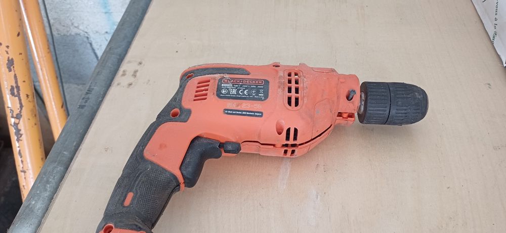 Berbequim black+decker
