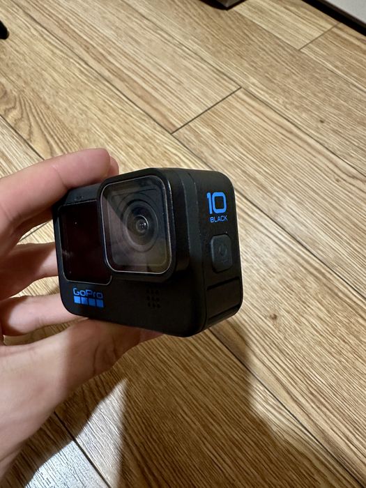 GoPro HERO10 Black – idealny stan + bogaty zestaw akcesoriów