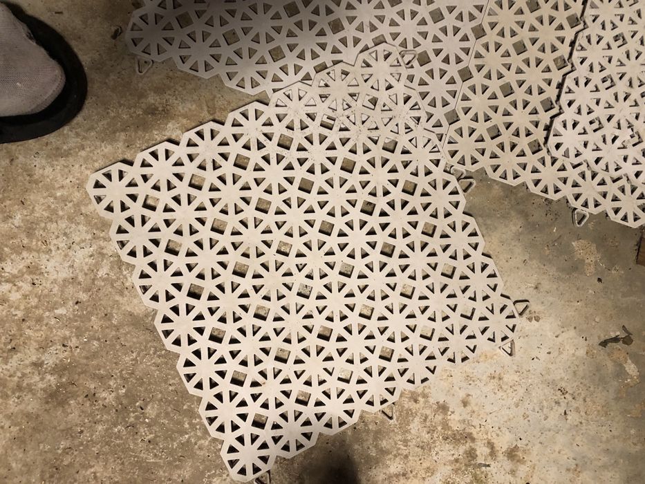 Pavimento exterior cinza claro