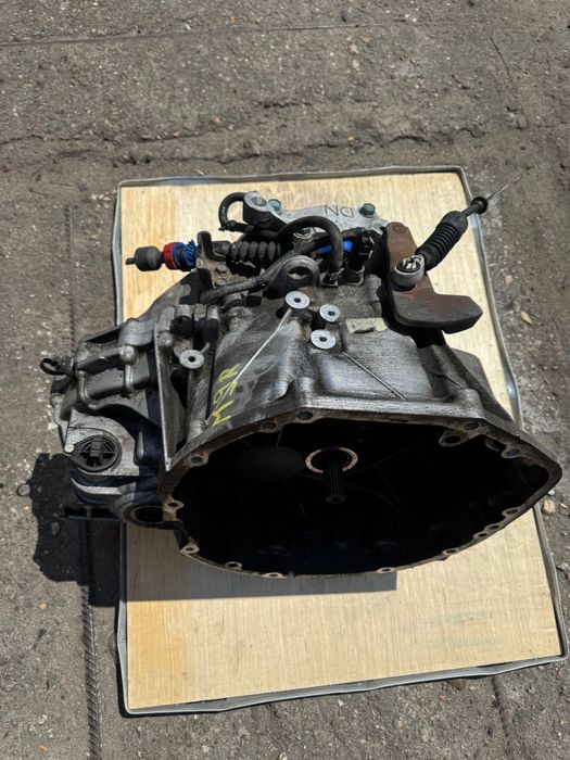 SKRZYNIA BIEGÓW QASHQAI J10 07-13r 2,0 DCI 2WD