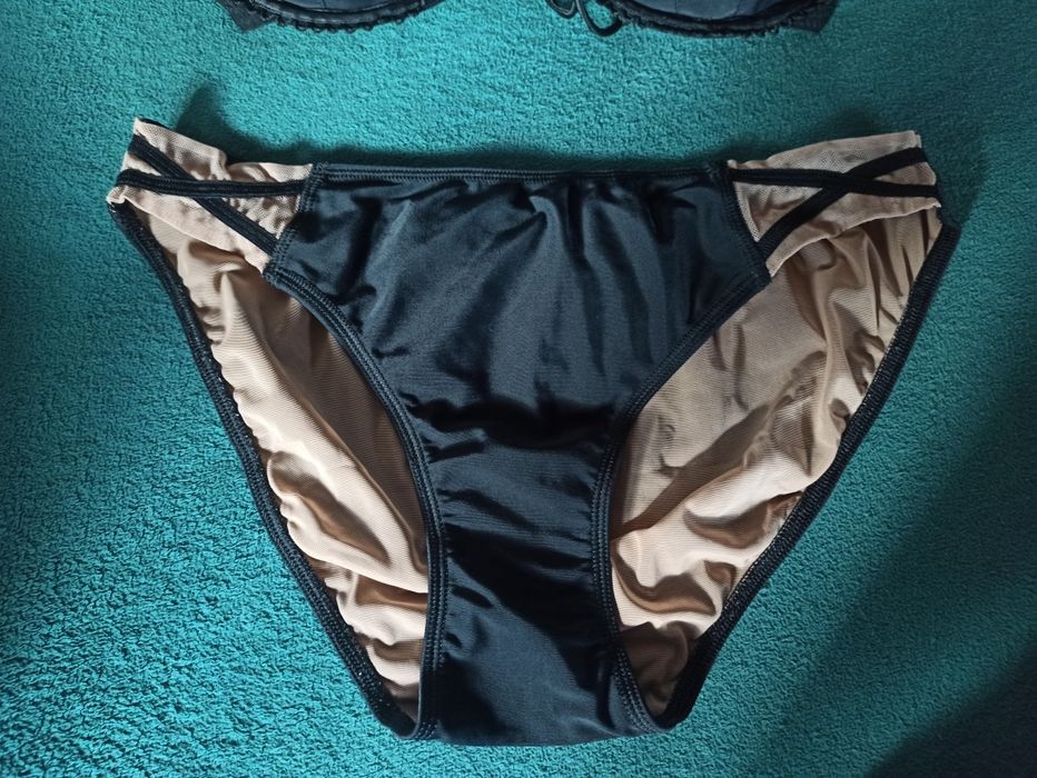 Kostium kąpielowy by Ewa Michalak r. 75JJ