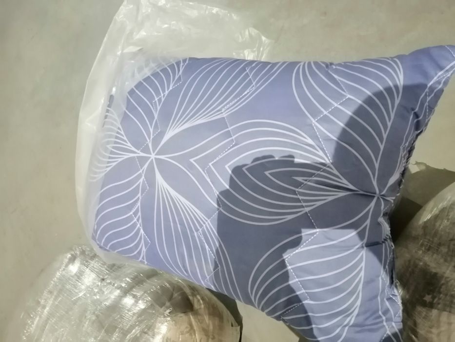 Продам подушку Leleka 50на70 новую