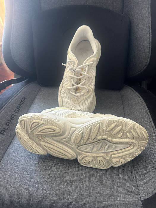 Adidas ozweego bege